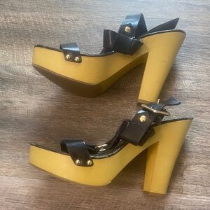 Mossimo platform strappy Sandals